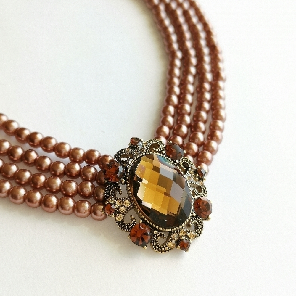 Pearl And Crystal Choker Necklace With Medallion Cocoa Brown